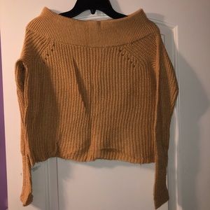 Off shoulder knitted sweater
